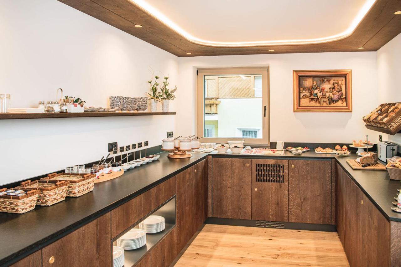 Garni Hotel Miara - Your Dolomites Home Selva di Val Gardena Exterior photo