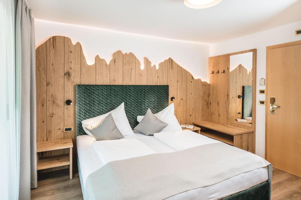 Garni Hotel Miara - Your Dolomites Home Selva di Val Gardena Exterior photo